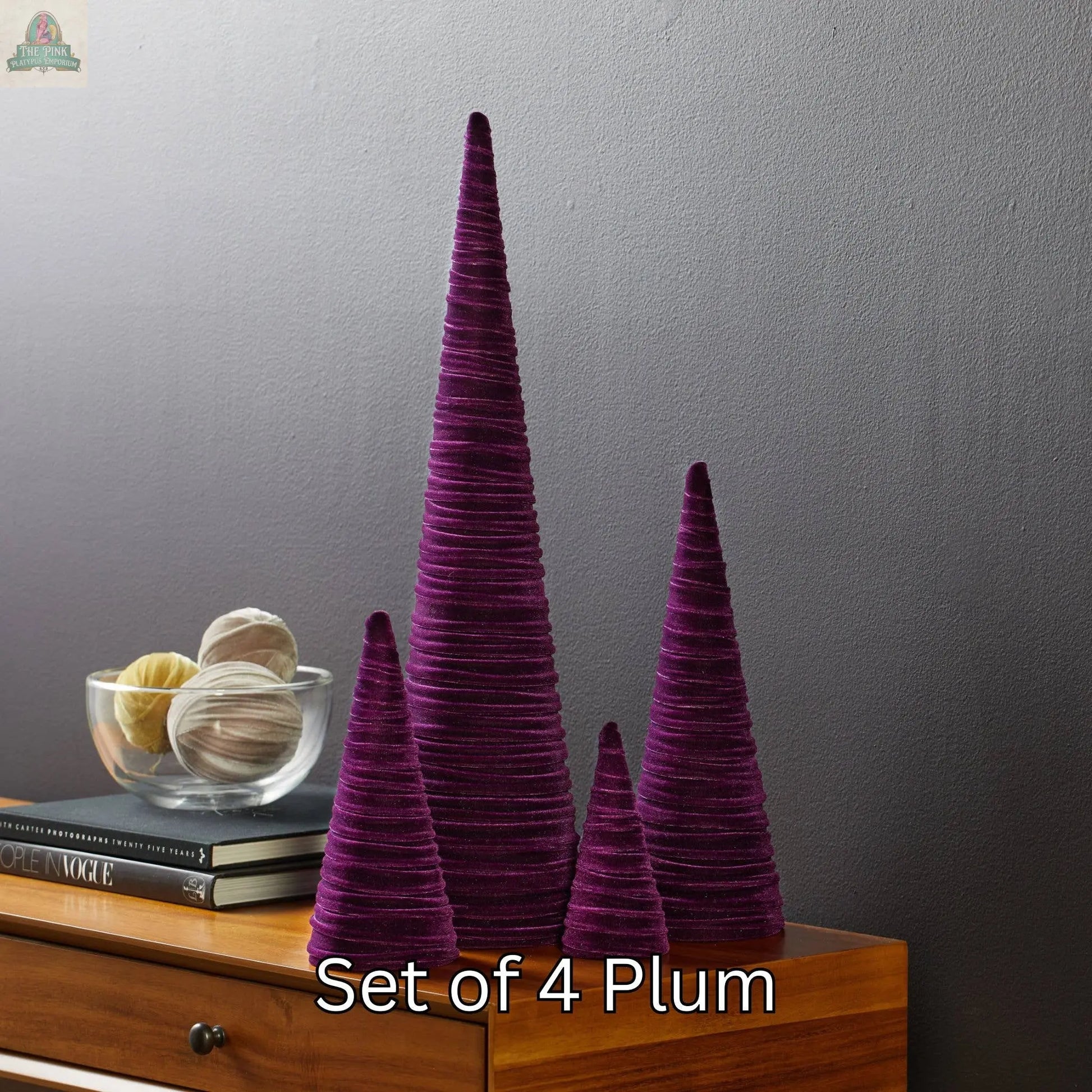Cones Velvet Set of 4, Best 25 Colors, Spring tabletop: Red Your Heart's Content