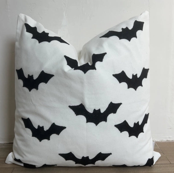 Tufted Ghost or Bat Halloween Pillow Cover – 20x20 Black & White Spooky Decor