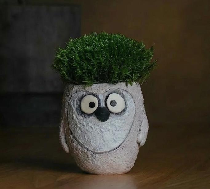 Flurry the Snowy Owl Blobhouse Planter